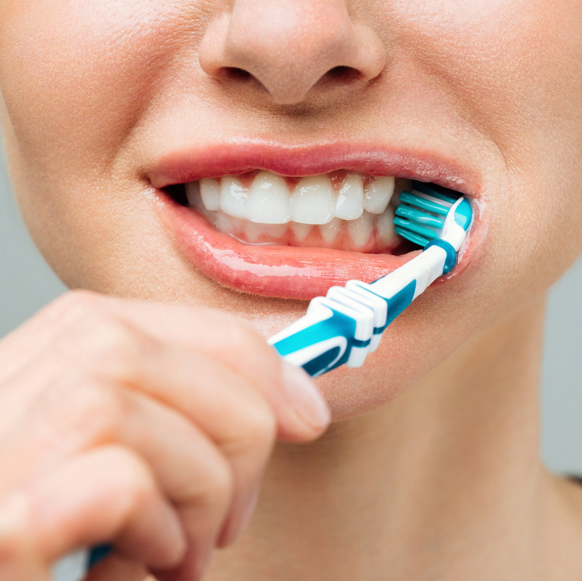 Cuidar la microbiota oral previene infecciones y enfermedades